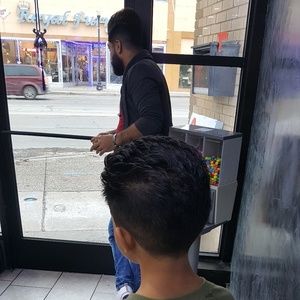 Meet your Posher, Nabeel